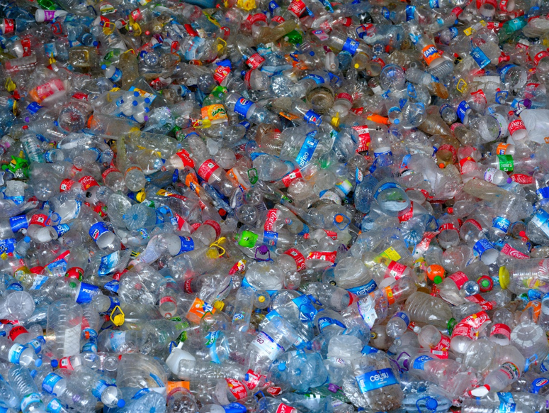 Aproveite as deduções fiscais investindo em reciclagem!
